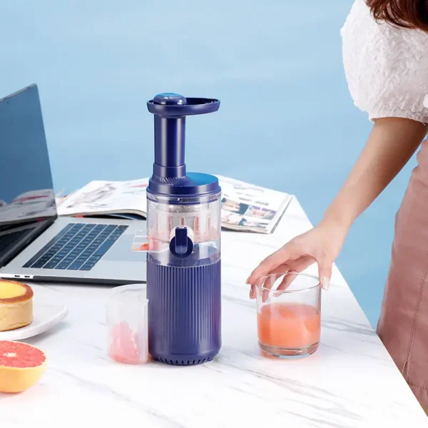 Portable & Rechargeable Juicer